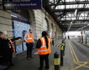 3&middot;5倫敦爆炸物包裹事件