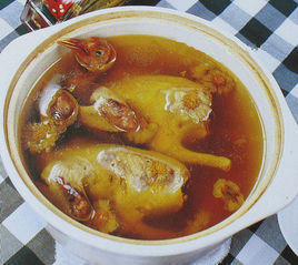 野菊花燉乳鴿 野菊花燉乳鴿