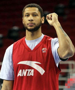 莫里斯[美國籃球運動員]