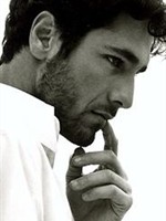 雷歐·波瓦  Raoul Bova