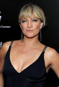 佐伊·貝爾 佐伊·貝爾