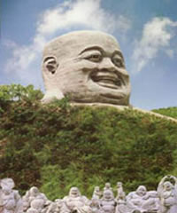 石雕彌勒大佛 石雕彌勒大佛