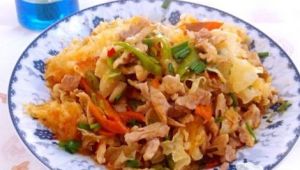 蔥燒銀耳耳炒肉 蔥燒銀耳耳炒肉