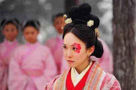 比呂雉、武則天狠毒的皇后 謀害倆親王、餓死太后 親手毀掉帝國