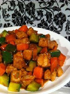 醬爆肉丁胡蘿蔔 醬爆肉丁胡蘿蔔