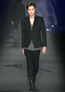  金宇彬為品牌走秀