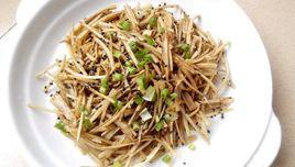 牛蒡炒冬粉 牛蒡炒冬粉