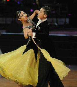 李詩盈[中國體育舞蹈運動員]