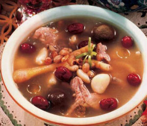 眉豆花生雞腳湯 眉豆花生雞腳湯