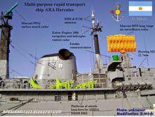 艦上的反艦飛彈發射架與雷達（黃色與橘黃色部分）