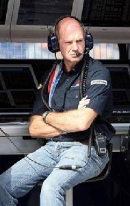 艾德里安·紐維 艾德里安·紐維