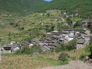 響水溝村 響水溝村