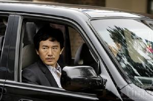 《無防備都市》