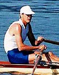 佩蒂·卡皮寧 佩蒂·卡皮寧