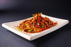 香菜牛肉絲 香菜牛肉絲