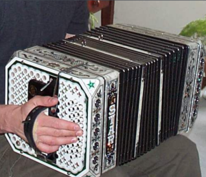 六角手風琴 六角手風琴