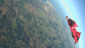 翼型服飛行 翼型服飛行