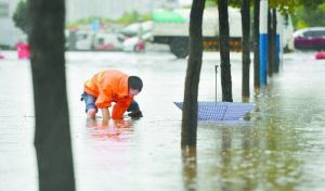 長沙市嶽麓區谷苑路環衛人員