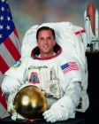哈蘇登月40周年，太空人們帶上太空的仍然是哈蘇
