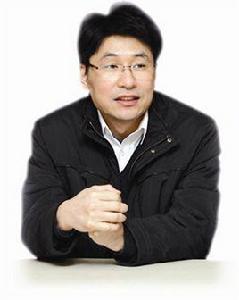 郭振山[天津美術學院副院長]