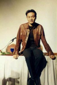 《黑色午夜》 《黑色午夜》