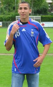 雅尼斯·塔菲爾