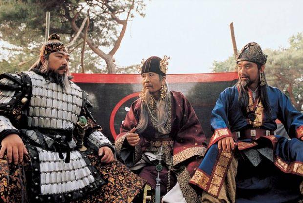 他“滅三國、擒三主” 唐朝癲狂猛將,卻因殺 羅成 全家被斬 他“滅三國、擒三主” 唐朝癲狂猛將,卻因殺 羅成 全家被斬