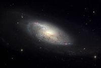 獵犬座螺鏇星系M106