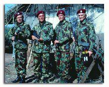 跟死黨波頓一起演的《野鵝敢死隊》。