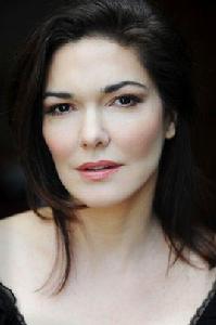 蘿拉·赫利 蘿拉·赫利