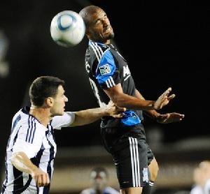 阿圖羅·阿爾瓦雷斯 阿圖羅·阿爾瓦雷斯