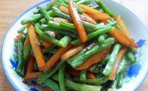 炒豇豆土豆絲 炒豇豆土豆絲