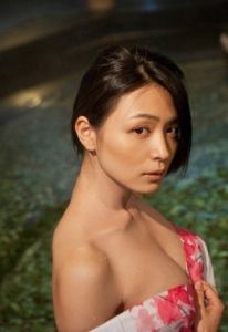 川村由紀惠