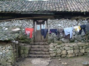 石岩三家寨村 石岩三家寨村