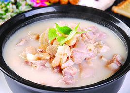 魚鰾燉豬蹄 魚鰾燉豬蹄