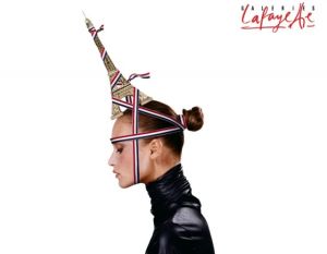 老佛爺百貨海報