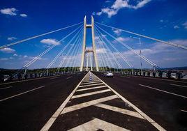 鼎山長江大橋 鼎山長江大橋