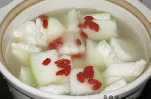 枸杞冬瓜湯 枸杞冬瓜湯