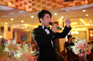 閆小飛[主持人]