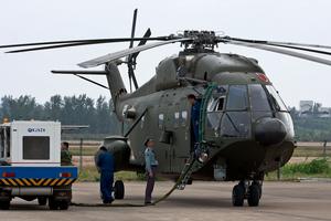 武裝主力直升機