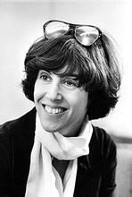 諾拉·艾芙隆 諾拉·艾芙隆