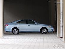 新雷克薩斯ES240 豪華版