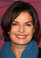 雪拉&middot;渥德