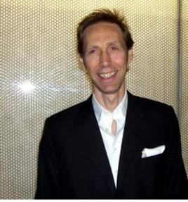 knight[英國時尚攝影師]