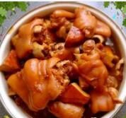 豬手燜豆乾