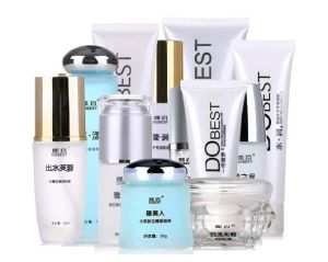 都百深層祛斑黃金系列