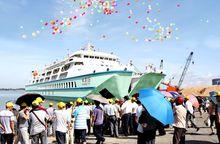 正式啟航的雙泰18號滾裝客船