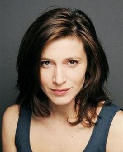 卡羅琳·杜西 卡羅琳·杜西