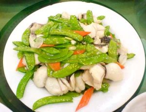 荷蘭豆炒魚片 荷蘭豆炒魚片