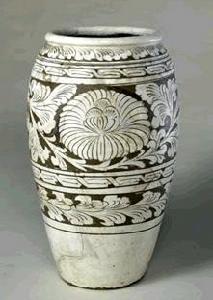 當陽峪窯剔花缸